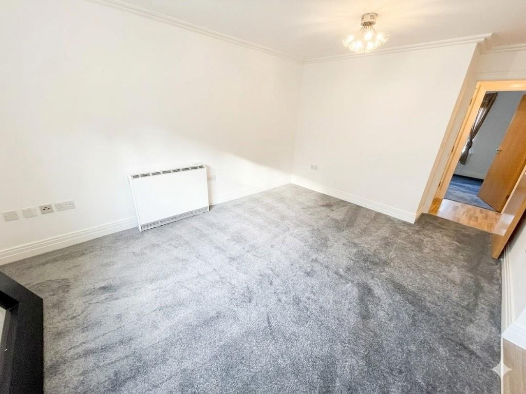 Bloomsbury Close, Mill Hill